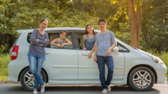 3 Rekomendasi Mobil Honda 3 Baris Paling Irit: Pilihan Ideal untuk Keluarga 2025