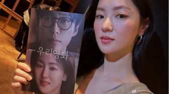 4 Gaya Daily Basic ala Jeon Yeo-been yang Simpel dan Stylish