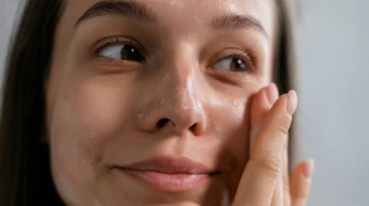 5 Rekomendasi Tinted Moisturizer Terbaik, Alternatif Foundation Bikin Wajah Flawless