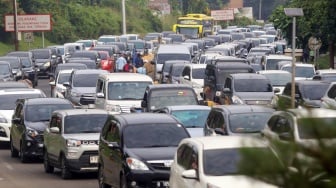 Libur Tahun Baru Islam, Kawasan Wisata Puncak Macet