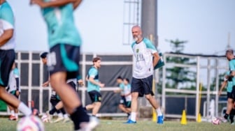 Eduardo Perez Utamakan Pemulihan Fisik Pemain Persebaya Surabaya, Mengapa?