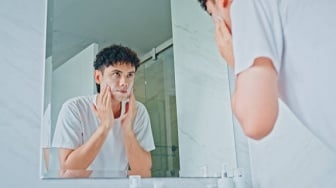 5 Sabun Cuci Muka Pria Lengkap dengan Harga, Sesuai Jenis Kulit Wajah