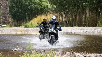 Pesona Motor Italia Harga Setara XMAX: Tampang ala Yamaha Tenere, Bikin CRF dan KLX Minder