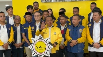 Ngamuk di DPR Gara-gara Data Desa Tanpa Listrik Amburadul, Bahlil: Masih Mau Jadi Dirjen Kau?