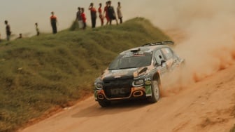 Target 10 Besar: Pebalap Dewa United Motorsport X MSRT Siap Gempur Rally Sumut Usai 6 SS Tuntas