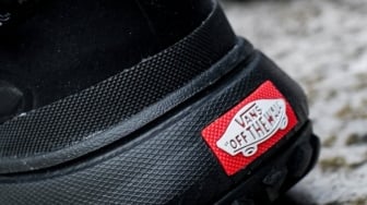 Benarkah Vans Mulai Ditinggalkan? Ini 7 Model yang Masih Diburu di 2025