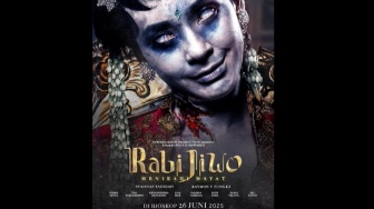 Cinta dan Teror yang Mengerikan dalam Film Rabi Jiwo: Menikahi Mayat