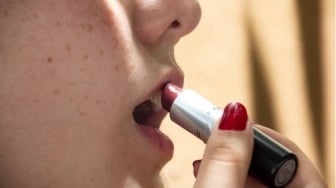 5 Rekomendasi Lipstik yang Tidak Bikin Bibir Kering, Harga Mulai Rp18 Ribuan Saja