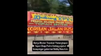Viral Warga Medan 'Rayakan' Penetapan Tersangka Anak Buah Bobby Nasution, Jalan Penuh Karangan Bunga
