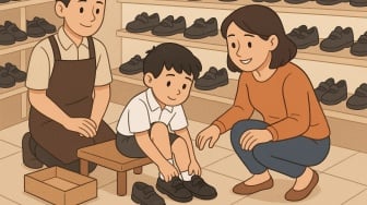 3 Sepatu Anak Harga Terjangkau, Bisa Dapat di Bawah 200 Ribu?