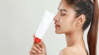 7 Sabun Cuci Muka untuk Kulit Berminyak Mulai Rp18 Ribuan, Wajah Bebas Kilap Seharian!