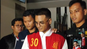 Plot Twist Kasus Vadel Badjideh: Pengacara Sebut Ide Aborsi Datang dari Anak Nikita Mirzani!
