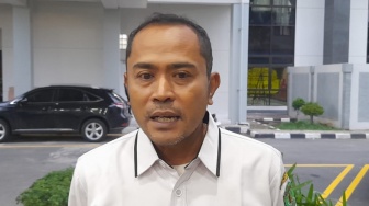 GratisPol Mulai Bergulir, BOSDa dan Seragam Akan Dibagikan Bertahap