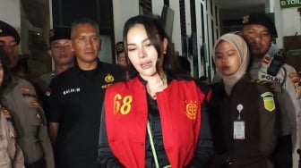 Cerita Lolly Hampir Meninggal Dunia Siap Diungkap, Nikita Mirzani Syok Berat