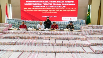 Lagi, Kejagung Pamerkan Uang RP 1,3 Triliun Terkait Korupsi CPO