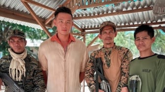 Selebgram AP Ditangkap di Myanmar karena Temui Organisasi Terlarang, Arnold Putra?