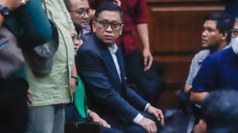 Jaksa Siapkan Tuntutan Hasto Setebal 1.300 Halaman, Sinyal Berat Kasus Harun Masiku?