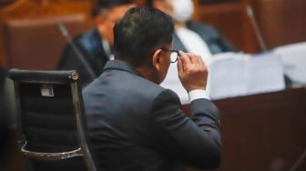 Breaking News! Hasto Dituntut 7 Tahun Penjara: Dalang Suap dan Perintangan Kasus Harun Masiku?