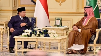 Prabowo dan Pangeran MBS Bentuk Dewan Koordinasi Tertinggi: Era Baru Hubungan Indonesia-Arab Saudi?