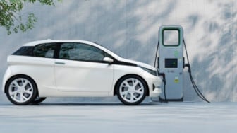 Makin Mudah! Ini 7 Titik Pengisian Mobil Listrik di Tol Sumatera Selatan 2025