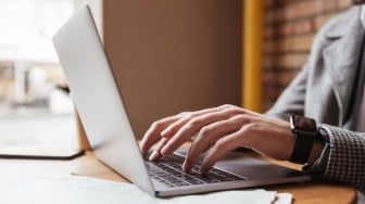 5 Rekomendasi Laptop Rp3 Jutaan di 2025: Multitasking Lancar, Cocok untuk Kuliah dan Kerja