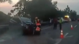 Xpander Picu Tabrakan Beruntun di Tol Tangerang-Merak, Dua Orang Luka-luka