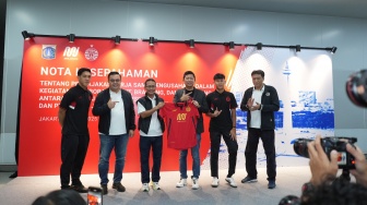 Mengukir Sejarah Baru: Persija dan MRT, Kunci Jakarta Lebih Modern