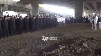 Dedi Mulyadi Lantik Pejabat Pemprov Jabar di Kolong Tol Cileunyi, Tuai Pro dan Kontra