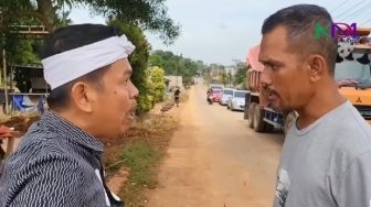 Viral Lagi! Dedi Mulyadi Mencak-mencak saat Ribut Mulut dengan Sopir Truk: Anda Punya Mata Gak?