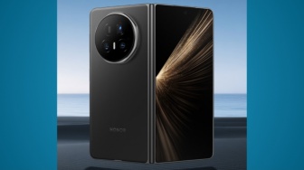 Honor Magic V5 Resmi Meluncur, HP Lipat Paling Tipis dan Ringan dengan Sistem Android 15