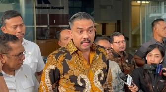 Skandal Surat Istrinya Minta Fasilitas di Eropa? Menteri UMKM Pasrah Dihujat
