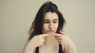 Skin Barrier Rusak Harus Pakai Skincare Apa? Ini Saran dari Dokter Kecantikan