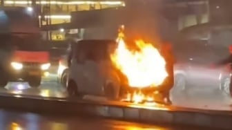 Viral Wuling Air EV Terbakar Hebat di Bandung
