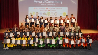 Dari Mimpi ke Prestasi: Beasiswa untuk Mahasiswa Berbakat Indonesia
