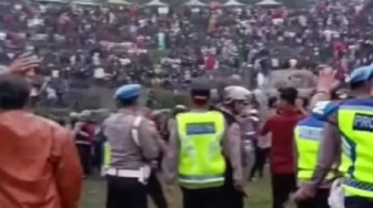 Turnamen Tarkam Maut Banjarnegara: Warga dan Polisi Jadi Korban Kerusuhan Berdarah