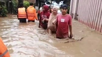 Banjir Sulsel: Saat Peringatan Kalah Cepat dari Air Bah, Teknologi Tertidur Pulas