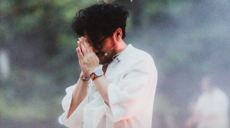 Pesan Emosional Kunto Aji ke Mendiang Gustiwiw di Hari Perilisan Album Terakhirnya