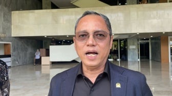 Prabowo Tugaskan Gibran Berkantor di Papua, Deddy Sitorus PDIP: Bagus Sekali, Semoga Lama di Sana