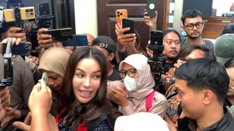 Eksepsi Ditolak Jaksa, Nikita Mirzani Makin Tak Sabar Bertemu Reza Gladys di Sidang