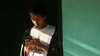 Manusia vs Notifikasi: Tradisi Multitasking dan Fokus yang Tak Punya Ruang