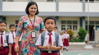Tanggal Berapa Masuk Sekolah Tahun Ajaran Baru 2025/2026? Ini Jadwal MPLS & Hari Terakhir Libur