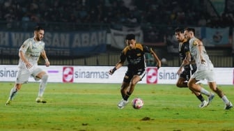 Hasil Piala Presiden 2025: Persib Bandung Gagal Kalahkan 10 Pemain Dewa United