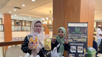 Bergelut Lewat Jamu, Asa Emak-emak di Petamburan Demi UMKM Naik Kelas