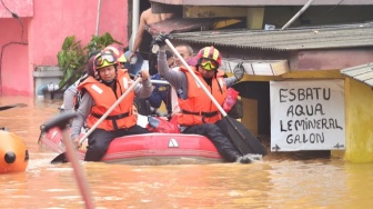 Mitigasi Banjir Jakarta: Benahi Hulu atau Keruk Hilir? Ini Perang Logika Para Pemimpin