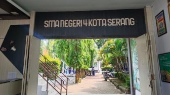 Skandal Dugaan Seksual Guncang SMAN 4 Serang: Mantan Kepala Sekolah Akui Ada Kasus, Tapi Pilih Diam?