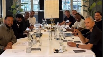 Patrick Kluivert dan Asisten Timnas Indonesia Rapat Darurat di Belanda, Kenapa?