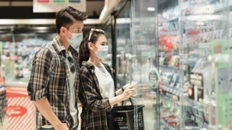 5 Rekomendasi Kulkas Showcase Buat Jualan, Watt Rendah Cocok Untuk Warung dan Minimarket