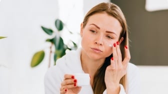 5 Rekomendasi Moisturizer setelah Eksfoliasi: Kulit Lembap, Bebas Iritasi, Mulai Rp40 Ribuan