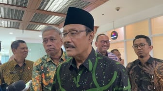 Terendus PPATK, Mensos Gus Ipul Ancam Coret Ratusan Ribu Penerima Bansos Diduga Terlibat Judol