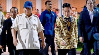 Wacana Pemakzulan Gibran 'Didinginkan' di Parlemen? Jokowi Sebut Syarat Berat, Istana justru Santai